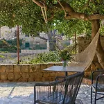 Barbara's Garden דוברובניק
