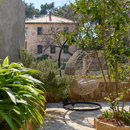 Barbara's Garden Lejlighed *